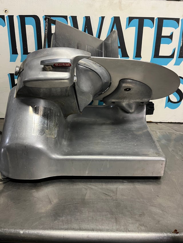 12" Manual Gravity Deli Slicer | Berkel 813A (Vintage)