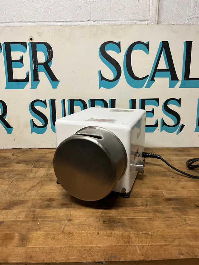 Shrimperfect™ Shrimp Cutter and Deveiner | Prawnto