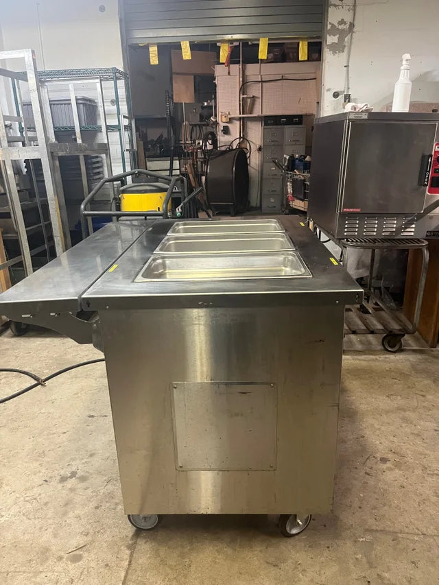 3-Well Hot Food Serving Station | Delfield
