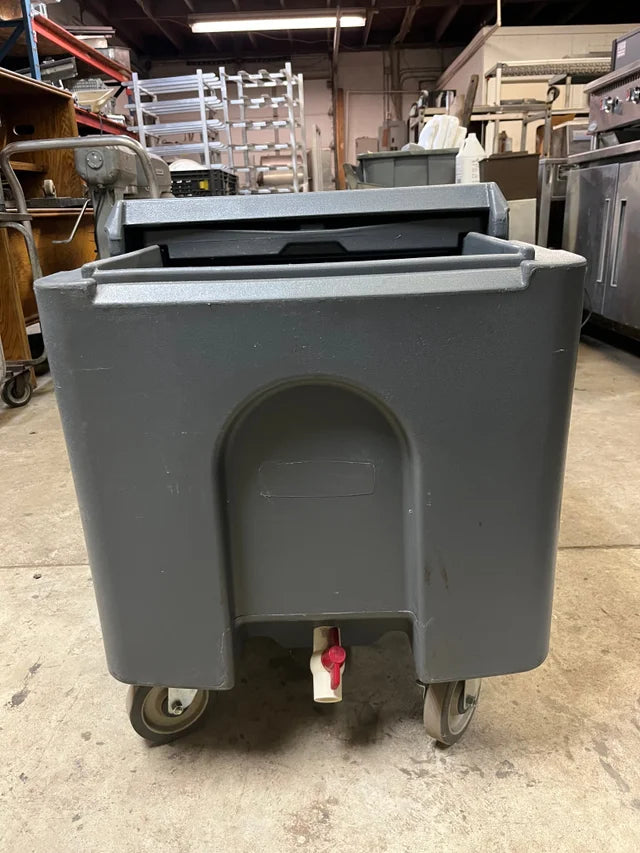 Mobile Ice Caddy | Winco