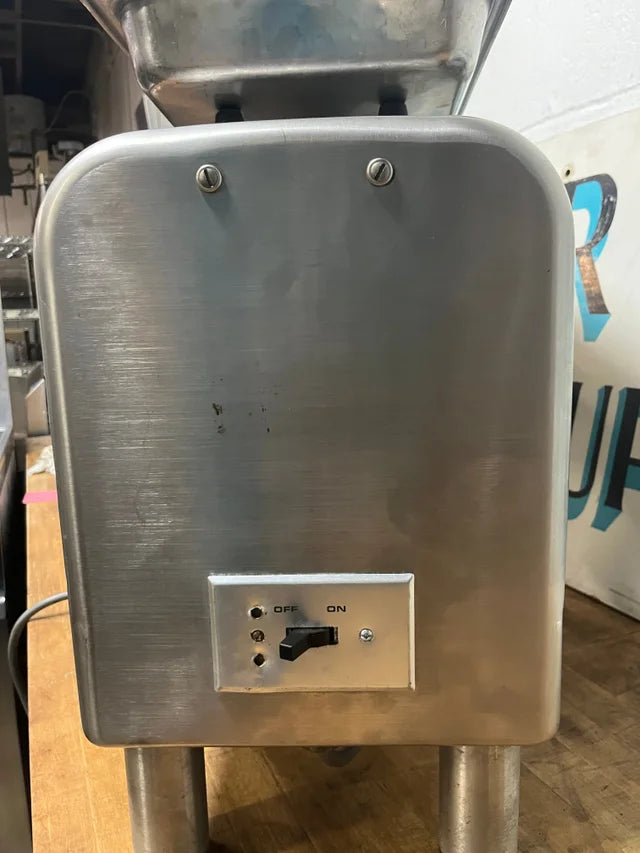 1.5HP Meat Grinder Size #22 | Hobart