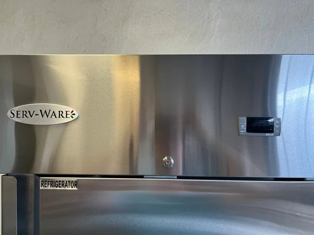 27" Reach-In Refrigerator | Serv-Ware