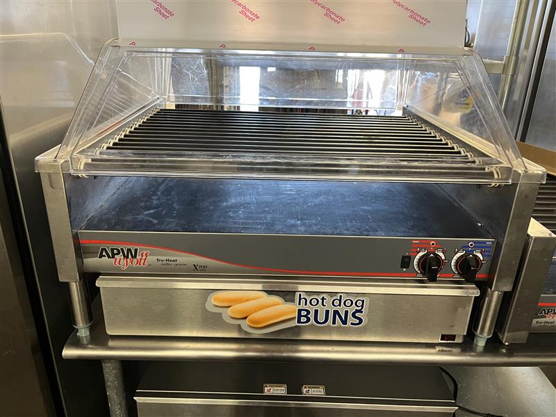 Hot Dog Roller Station  (Roller Grill, Bun Warmer, Sneeze Guard) | APW Wyott