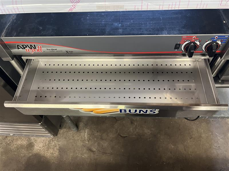 Hot Dog Roller Station  (Roller Grill, Bun Warmer, Sneeze Guard) | APW Wyott