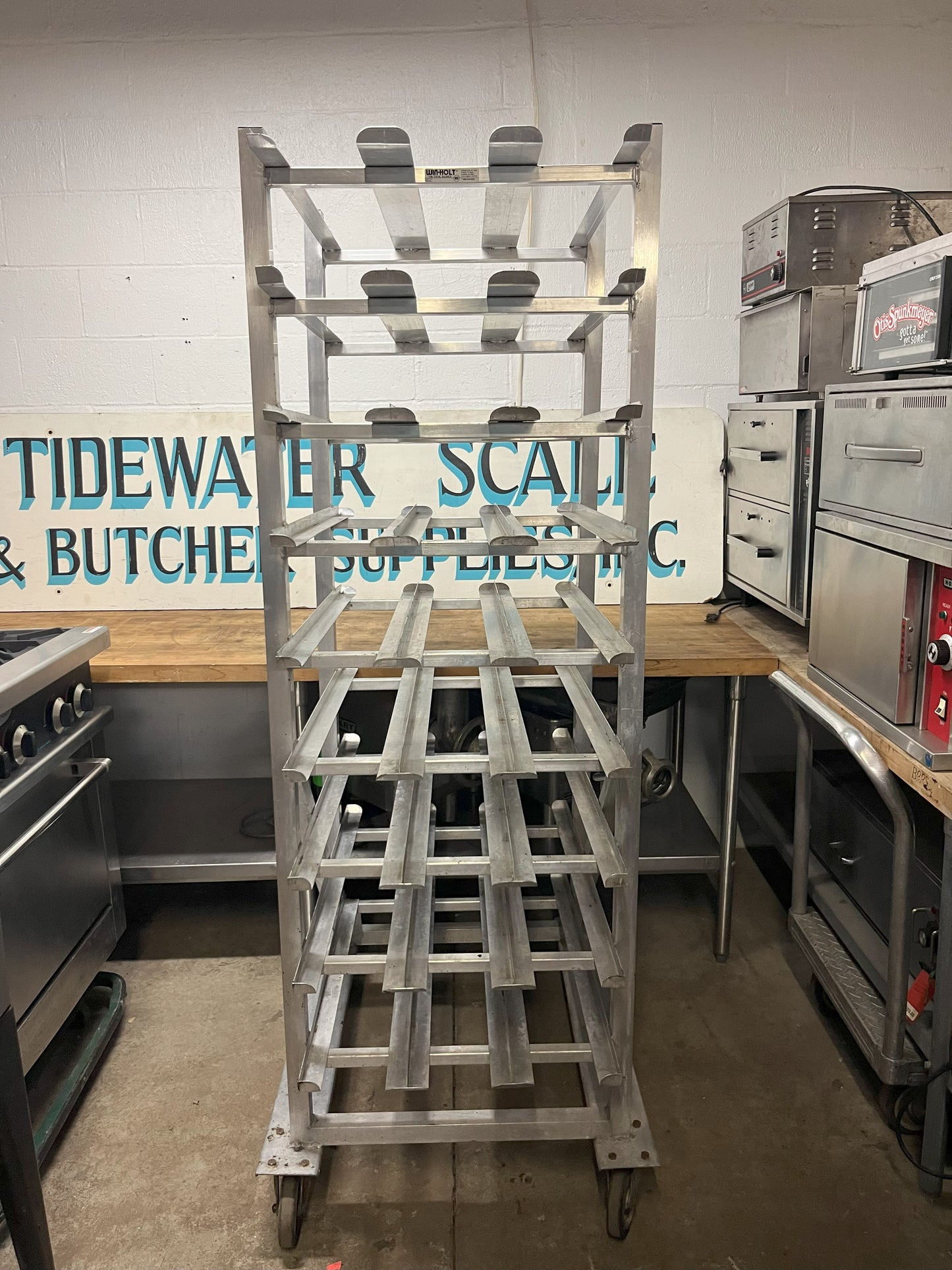 Rolling #10 Can Rack (162 Can-Capacity) | Winholt